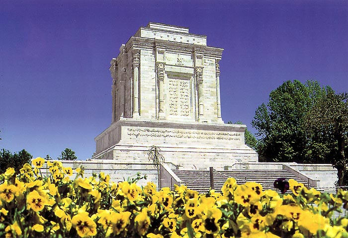 پارسی نگاشته شاهنامه فردوسی +بری خانی فردوسی