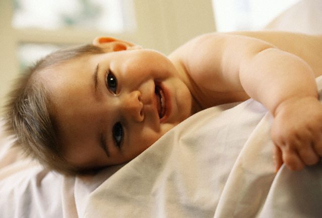 http://s1.picofile.com/file/6277748488/baby.jpg