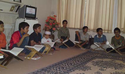 جلسه قرآن آستانه حضرت سید علاءالدین حسین بن موسی علیهما السلام