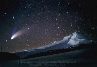 http://s1.picofile.com/file/6296901406/Comet_Hale_Bopp_Over_Mt_Hood_Oregon_Nehl_1997_color_96x5.jpg