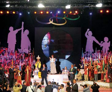 http://s1.picofile.com/file/6297099594/f02.jpg