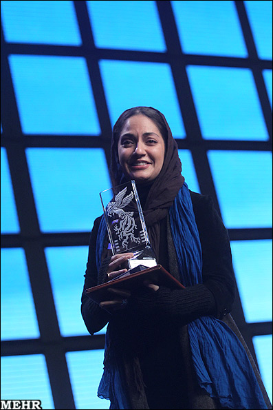 http://s1.picofile.com/file/6360151906/3978772.jpg