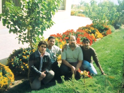 از سمت راست:سیدعلی طباطبایی-علی ناظری-هادی حداد-محمد بختیاری (بهار 84)
