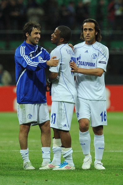 عضویت در گروه اینترنتی منصور قیامت