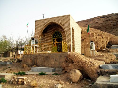 مقبره عمو آخوند