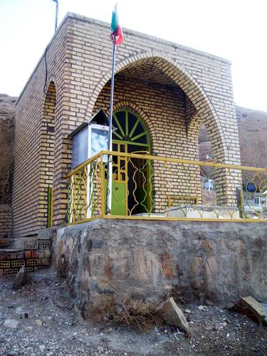 مقبره عمو آخوند - دروار مقبره عمو آخوند - دروار