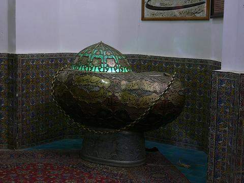 کشکول - آرامگاه شاه نعمت الله ولی - ماهان - استان کرمان