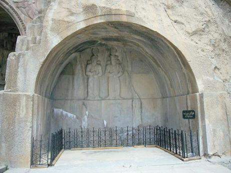 طاق بستان- طاق کوچک
