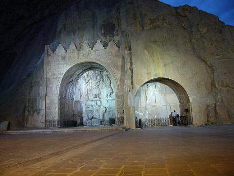 طاق بستان