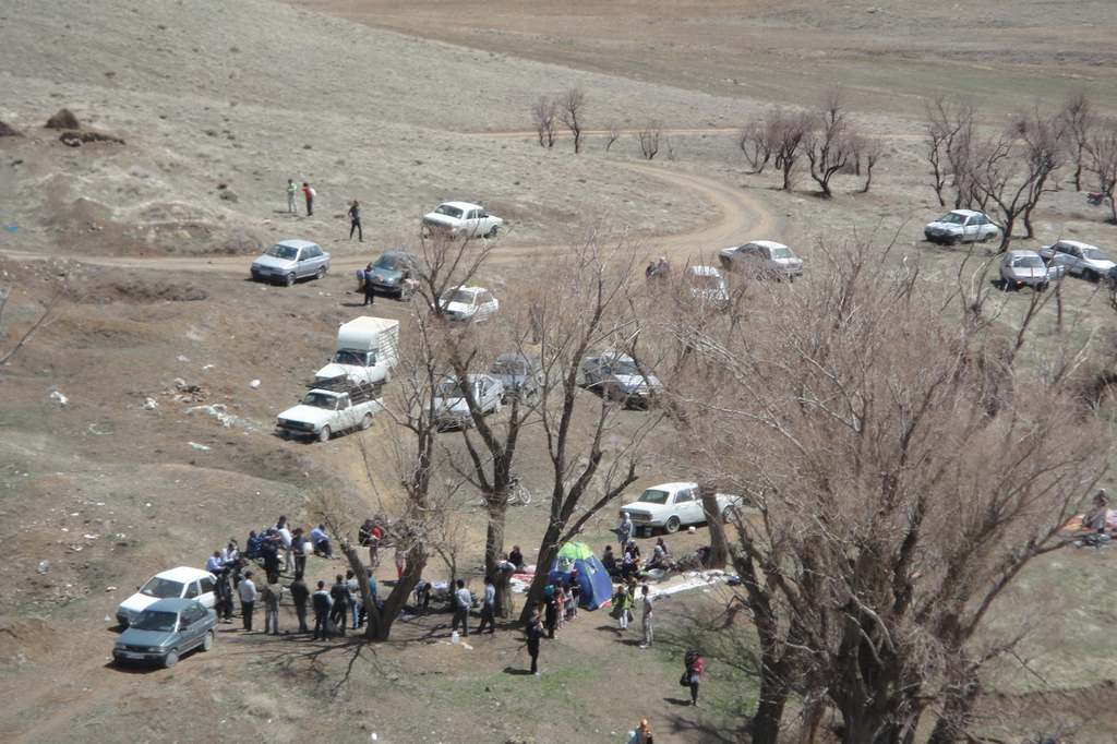 سيزده بدر 1390 در خرابه هاي روستاي دمورچي بالا