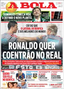 http://s1.picofile.com/file/6732522132/a_bola_750.jpg