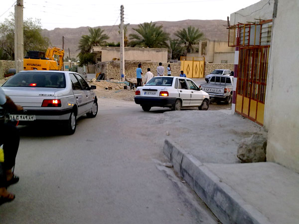 http://s1.picofile.com/file/6754074444/20110603054.jpg