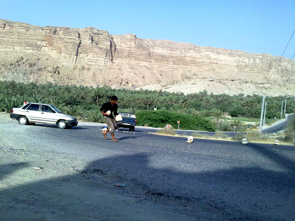 http://s1.picofile.com/file/6833163978/ABCD0016.jpg