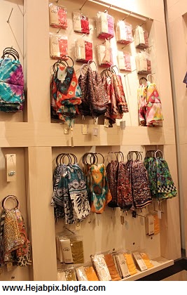 +گروه سایبری ترویج حجاب و عفاف ،حجاب و عفاف، حیا ،حجاب آقایان ، پوستر و فلش کارت حجاب ، نگاه ،حجاب اسلامی،غیرت، حجاب بانوان پوشش اسلامی، پوشش،طرح لباس اسلامی، زنان ایرانی، دختران ایرانی ،محجبه ، تی شرت ، لوگوی حجاب، نماد حجاب، ضوابط پوشش دانشگاه های جهان، قانون حجاب، مقاله حجاب، تازه مسلمانان، حجاب در دنیا، مدل لباس، فمینیسم ،روابط دختر و پسر، آرایش، حضرت زهرا(س)، حجاب در قرآن، تمبر حجاب، تندیس حجاب، عفت، حجاب، طرح امنیت اجتماعی، حجاب، عفاف و حیا، چشم چرانی، کنترل نگاه، بد حجاب بدحجابی، تحریک جنسی، شهوت، الحجاب الاسلامیه، چادر، مقنعه، دانشگاه، سیاست، بازیگران سینما، بدحجابی در سینما، حجاب در سینما، حدیث حجاب، مقاله حجاب، تحریم کالای صهیونیتی، لوازم آرایشی، نقاشی و انیمیشن حجاب ، بازی حجاب، پازل منچ ، شیطان، جنگ نرم ، افسر، جهاد فرهنگی، تصاویر متحرک حجاب ، محصولات فرهنگی، اسلام، عیون ، عین ، زنان سرزمین من، پروانه، نقطه صفر پروانه شدن، جعفرپیشه، گروه فرهنگی هنری صریر(نوای آب) ، مو، همسر، حجاب و دفاع مقدس، حجاب در ادیان دیگر، حجاب در دنیا، دعا، حجاب کودکان، چادر نماز، روشهایی بستن روسری، تجلیل، تقدیر، امر به معروف نهی از منکر، اصفهان، روبنده، روسری، چادر، طرح گرافیکی حجاب، گرافیک حجاب، فتوشاپ، فوتوشاپ، وکتور،حجاب و ورزش، حجاب و اشتغال، ورزشکاران محجبه، حجاب در غرب، بسیج، کودک، باربی، عروسک، اسباب بازی، شعار حجاب، راهپیمایی و تظاهرات حجاب، طرح ساک دستی، بانوان، فلش کارت و نمایشگاه حجاب، لوازم التحریر حجاب، سایبری، عکس حجاب، انیمیشن، من یک محجبه ام، طراحی، فلش ، جالب، برهنگی فرهنگی، صنعت برهنگی نساجی، پوشاک، مروه شروینی، شهیده حجاب، روز بین المللی حجاب، 21 تیرماه، گروه سایبری ترویج حجاب و عفاف، شربینی، دوئل، سکس، کلیپ، مستهجن، دوست دختر دوست پسر، شهید، احکام حجاب، چتر حجاب، صدف حجاب، حجاب کارکنان، cyber group promoting chastity and hijab، hijab، hejab، islam، eslam، iran، veil، Cyber group promoting chastity and hijab, hijab and chastity, modesty, hijab Gentlemen, posters, flash cards veil, looking, hijab, Islamic fervor, the Islamic veil covering Ladies, cover designs of clothing, Iranian women, Iranian women, wearing hijab, t-shirts , logo veil, the symbol of the veil, covering universities in world terms, the hijab, hijab articles, new Muslims, hijab in the world, Cindy, feminism, male and female relationships, makeup, Hazrat Zahra (SA), the veil in the Qur'an, stamp veil , Statue of hijab, modesty, hijab, social security scheme, the veil, chastity and modesty, ogle, controlled look bad hijab dress, sexual stimulation, lust, Alhjab Alaslamyh, tents, Mqnh, universities, politics, actor, film dress , veil the cinema, Hadith hijab, hijab article, Shyvnyty boycott goods, cosmetics, paint and animation hijab, hijab game, Puzzle Mnch, Satan, war, soft Officer, Cultural Jihad, hijab movies, products, culture, Islam, Yvn, also, Women of My Land, butterfly, butterfly zero point being Ja'farpisheh, cultural and artistic Sryr (Melody water), hair, husband, and defend the holy veil, hijab in other religions, the veil in the world, prayer veil children, prayer tent, Close scarf ways, celebrate, appreciate, to the famous injunction of denying, Esfahan, housecleaner, scarf, veil, hijab graphic design, graphics, veil, photoshop, vector, veil and sports and employment, hijab, athletes wearing hijab, the veil in the West , Mobilization, Child, Barbie, dolls, toys, slogan hijab, hijab protests and demonstrations, project hand luggage, ladies, flash cards and exhibition hijab, hijab stationery, Cyber, photo hijab, animation, I'm wearing hijab, design, flash, fun, cultural nudity, nudity textile industry, clothing, Shervin Marwah, Shhydh hijab, hijab International Day, 21 July, the group unveiled Cyber promote chastity, Shrbyny, duel, bands, clips, obscene, girlfriend boyfriend, martyr , sentences hijab, hijab umbrella, shell hijab, hijab staff hejab  -------------------hijab