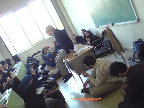 کلاس دانشگاه در ایران