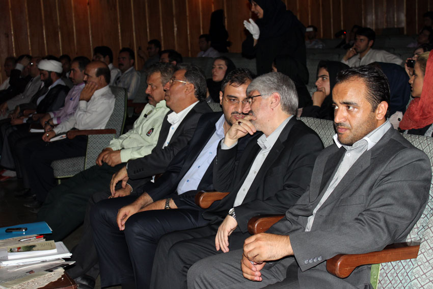 مراسم بزرگداشت روز حقوق بشر و کرامت انسانی در تبریز 
