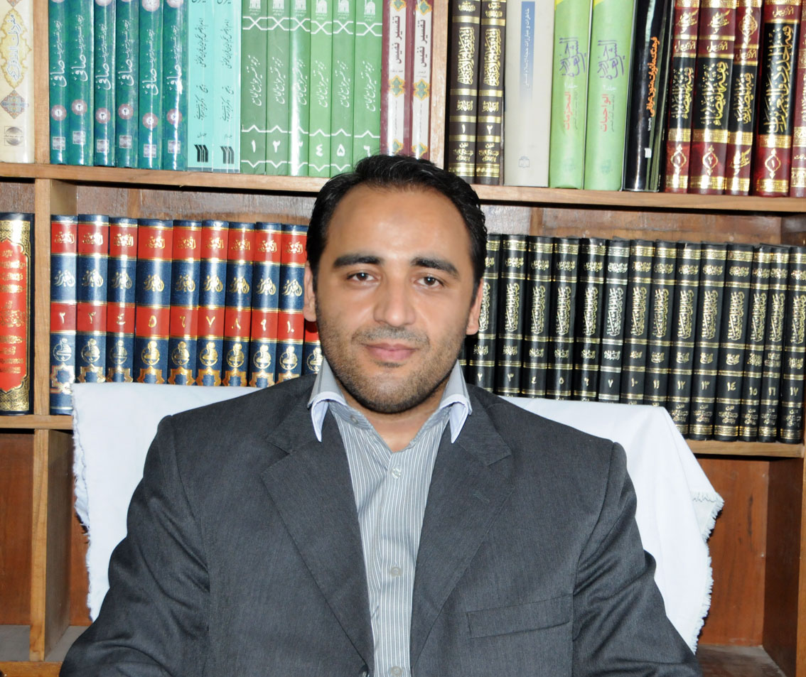 مهندس وحید کاظم زاده دبیر منطقه 7 کمیسیون حقوق بشراسلامی در نشست کارگروه حمایت از حق آزادی بیان و مطبوعات شمالغرب کشور  