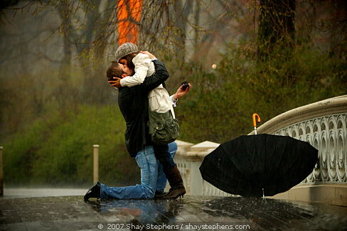 http://s1.picofile.com/file/7110779244/kiss_in_the_rain.jpg