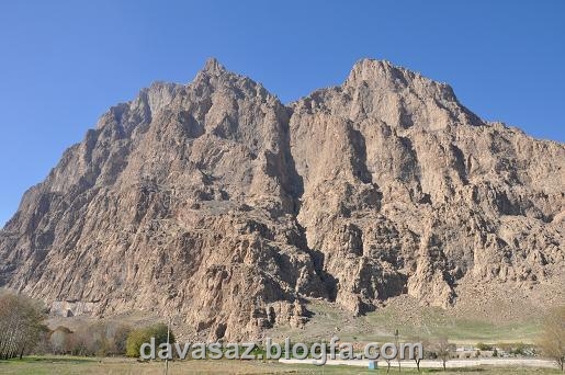 کوه بیستون