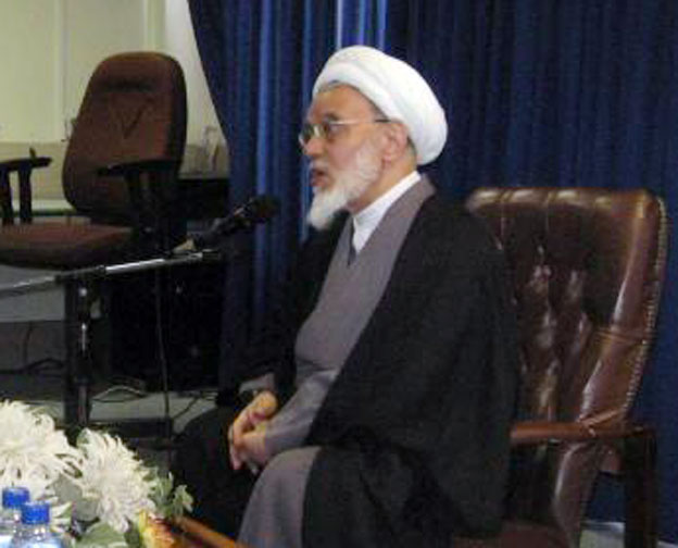 آیت الله دکتر هاشم زاده هریسی