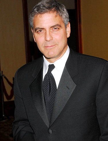 http://s1.picofile.com/file/7281536127/George_Clooney_6_1_.jpg
