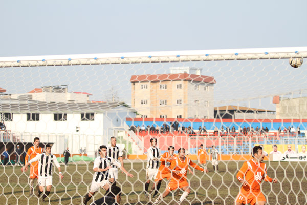 http://s1.picofile.com/file/7303080428/7_6_.jpg