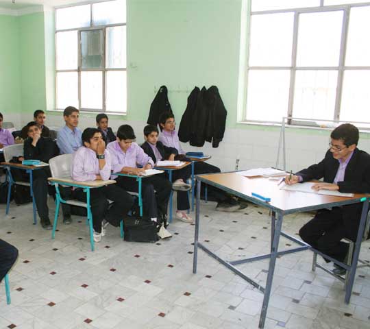 http://s1.picofile.com/file/7307146876/4.jpg