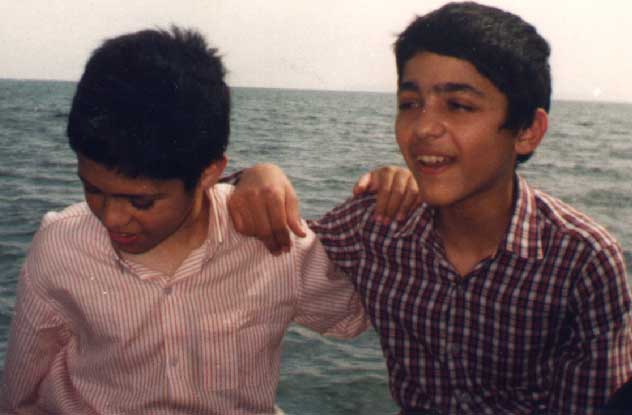 http://s1.picofile.com/file/7307212575/moj65.jpg