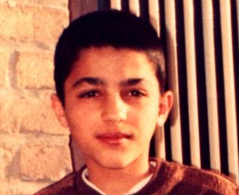 http://s1.picofile.com/file/7307213010/moj85.jpg