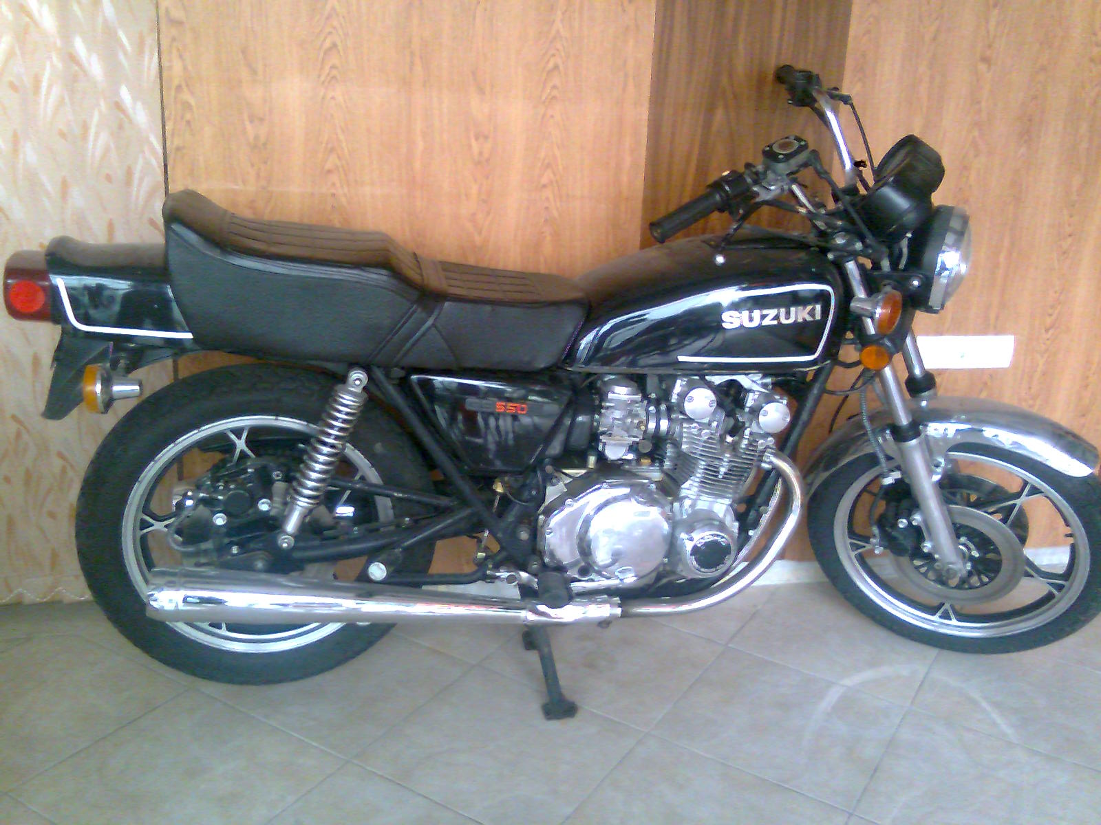 http://s1.picofile.com/file/7309491284/Image0032.jpg
