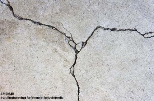 ترکهای سطوح بتنی - Cracks in concrete surfaces