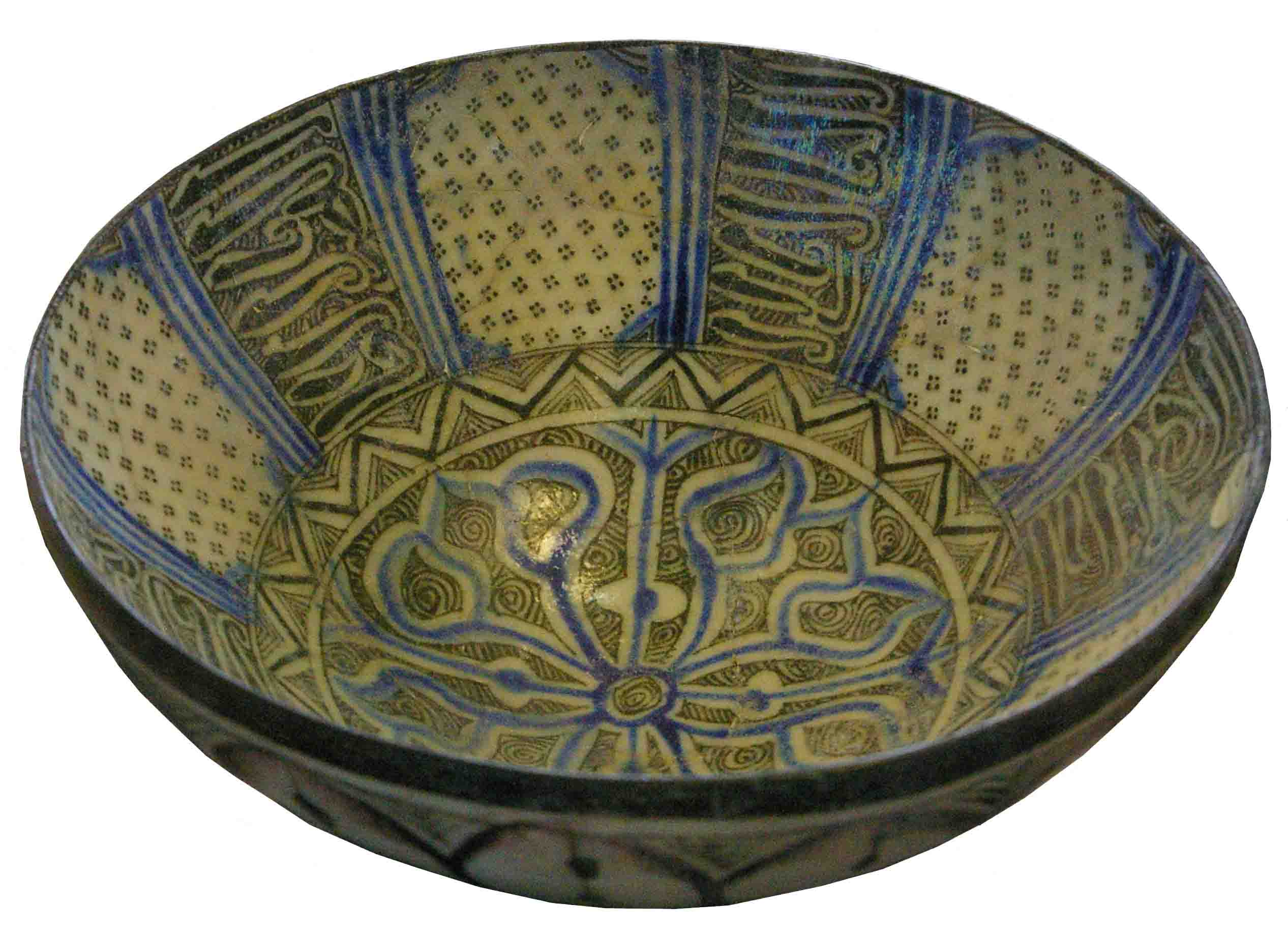 http://s1.picofile.com/file/7356065371/Gorgan_chinaware_tabriz_museumd.jpg