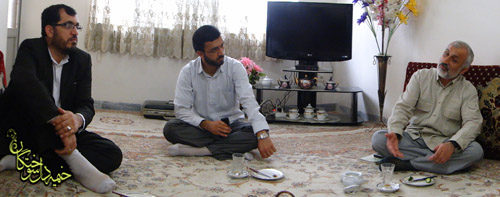 http://s1.picofile.com/file/7436620107/DSC07149.jpg