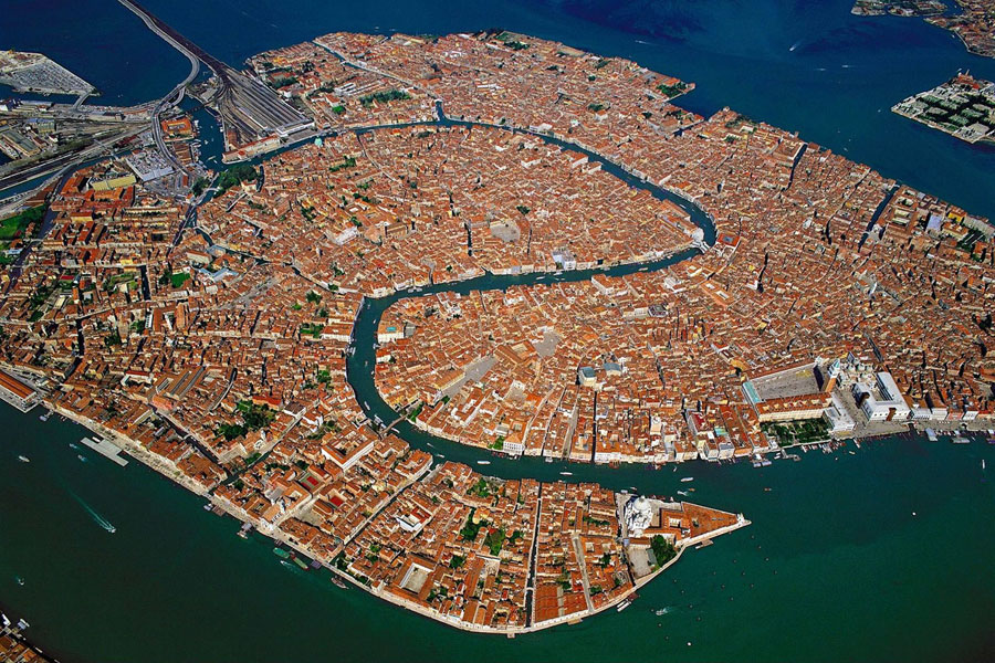 venice.jpg