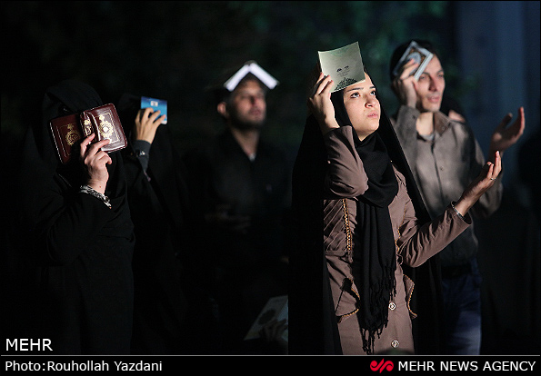 عکس های مراسم احیا شب بیست و یکم ماه مبارک رمضان مرداد 91