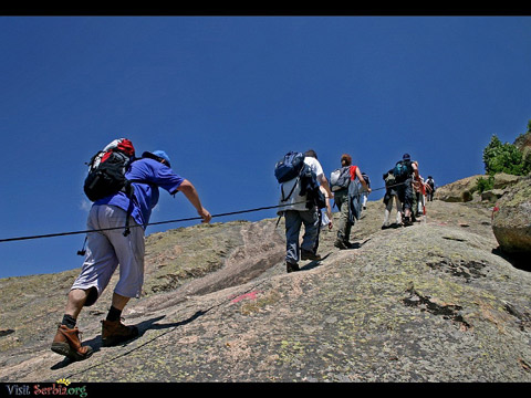 کوهنوردی ورزشی برای تقویت جسم و روح