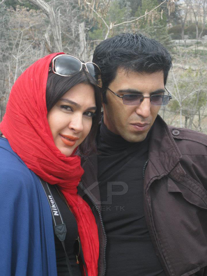 عکس جدید ناز افرین کاظمی و همسرش