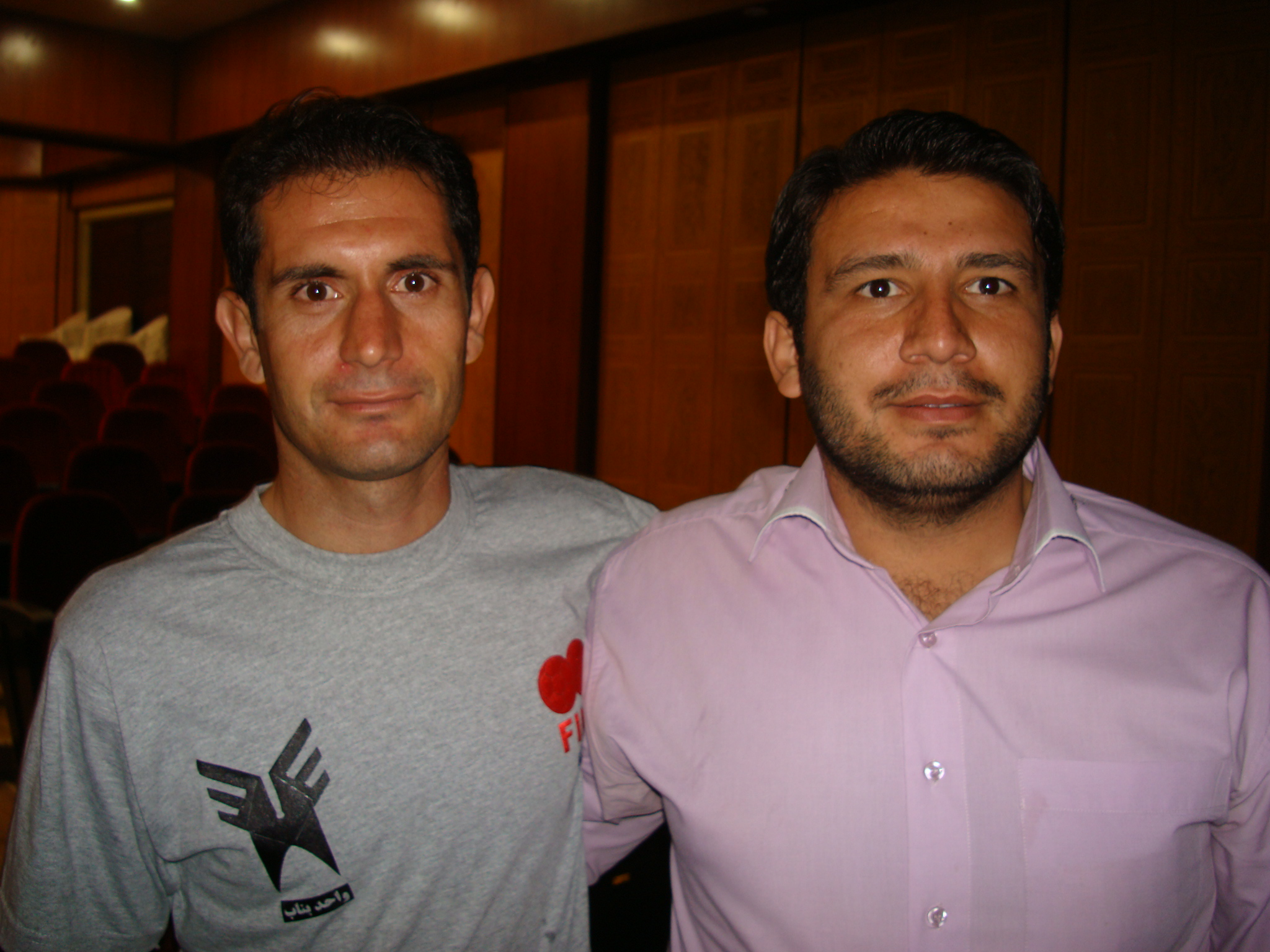 http://s1.picofile.com/file/7530845371/DSC05501.jpg