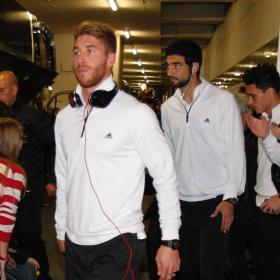 http://s1.picofile.com/file/7539785478/ramos_ordoo.jpg