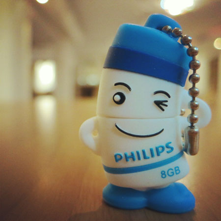 http://s1.picofile.com/file/7546791498/philips.jpg
