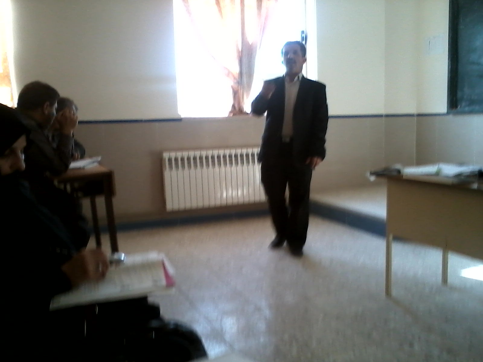 http://s1.picofile.com/file/7550080535/P19_08_12_08_27.jpg