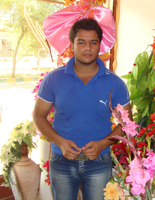 http://s1.picofile.com/file/7553373224/wg13gx7yo5abuaz5vhdr_001.jpg