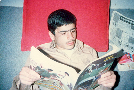 http://s1.picofile.com/file/7630543224/satary_ali_0_3_.jpg