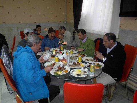 http://s1.picofile.com/file/7640719565/91_11_12_f_4_.jpg