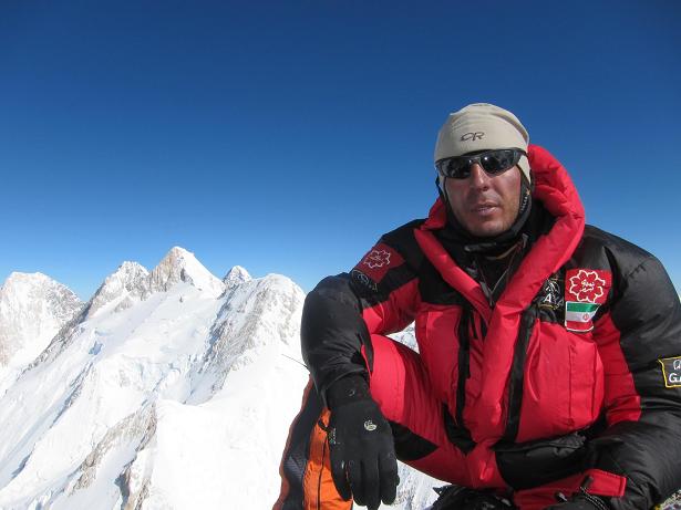 عظیم در گاشربروم1