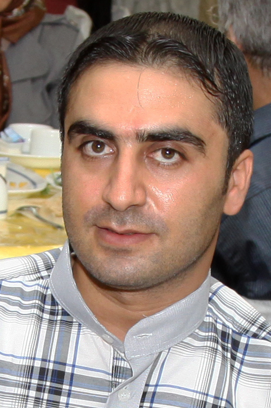 http://s1.picofile.com/file/7682564836/107.jpg