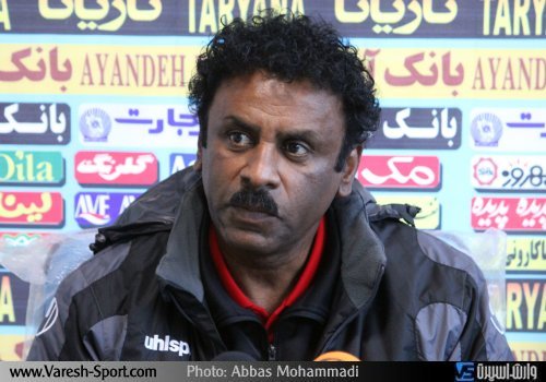 علی فیروزی سرمربی نفت - کنفرانس بازی با داماش