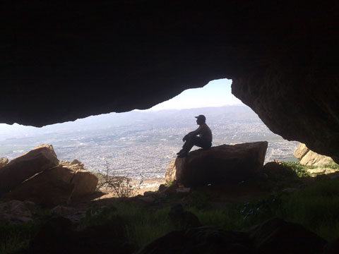 http://s1.picofile.com/file/7697144301/20131229382.jpg