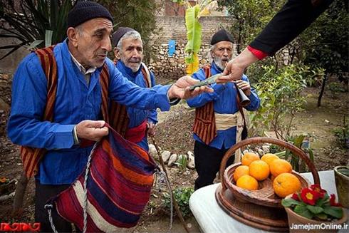 نوروزخوانی در گاهنوشتهای محمود زارع