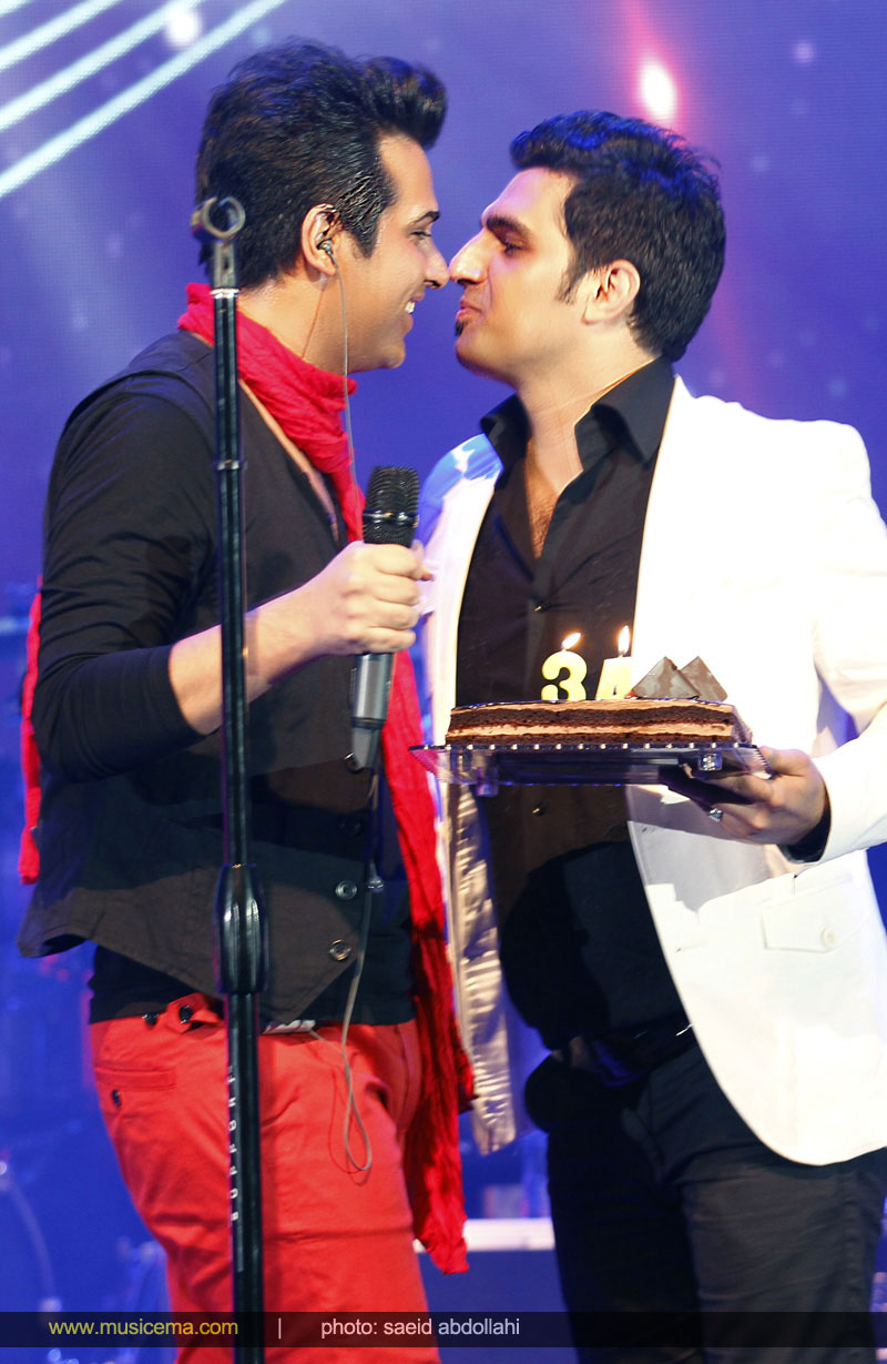 http://s1.picofile.com/file/7703252147/10.jpg